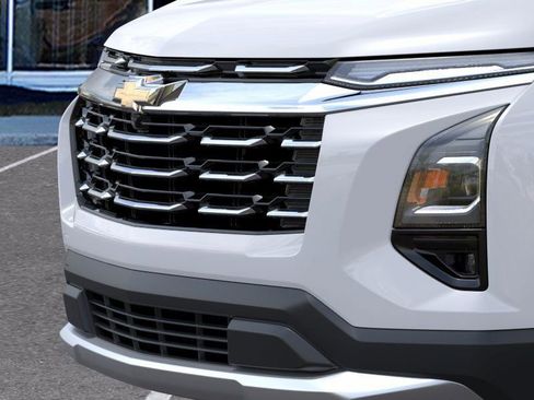 New 2026 Chevrolet Equinox LT w/ Safety and Technology Package image 13