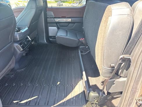 Used 2023 Ford F150 Lariat w/ Equipment Group 502A High AWD/4WD image 19