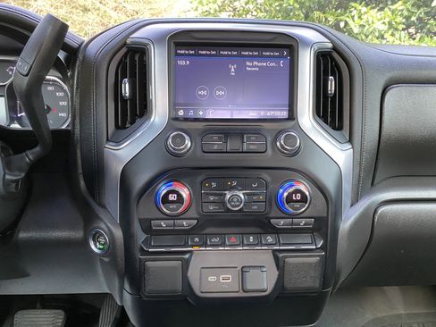 Used 2021 GMC Sierra 1500 Elevation image 26