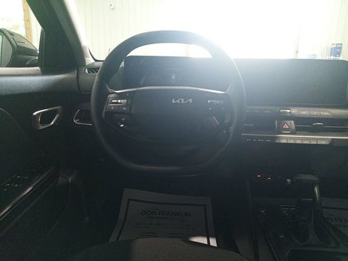 Used 2025 Kia K4 FWD image 18