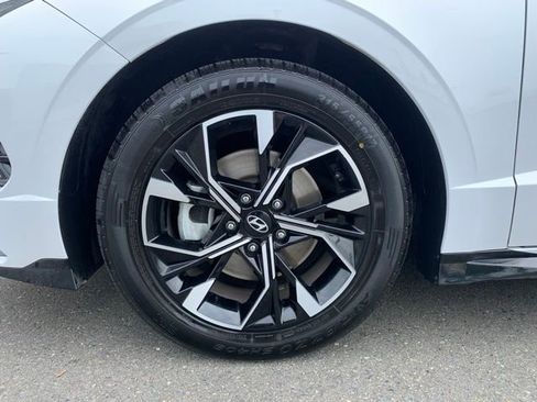 Certified 2024 Hyundai Sonata SEL FWD image 9