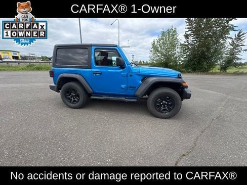 Used 2021 Jeep Wrangler Sport AWD/4WD image 4