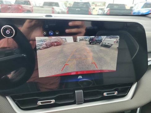 New 2026 Chevrolet Equinox LT FWD image 19