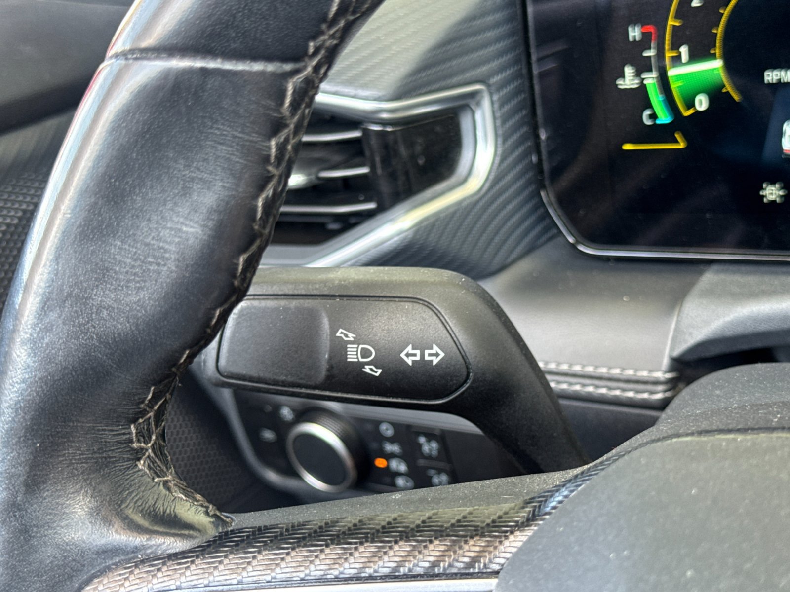 Used 2024 Ford Mustang Premium RWD image 29