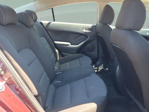 Used 2017 Kia Forte LX FWD image 13