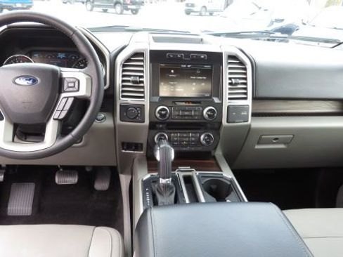 Used 2015 Ford F150 Lariat w/ Equipment Group 502A Luxury image 2