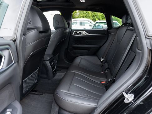 Used 2023 BMW i4 eDrive40 w/ Premium Package RWD image 29