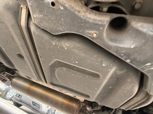 Used 2018 Toyota RAV4 XLE FWD image 30