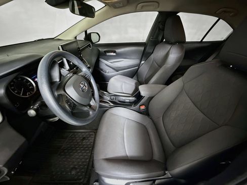 Certified 2021 Toyota Corolla LE w/ Carpet Mat Package (TMS) FWD image 11