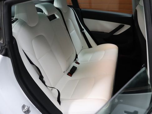 Used 2020 Tesla Model 3 Performance image 62