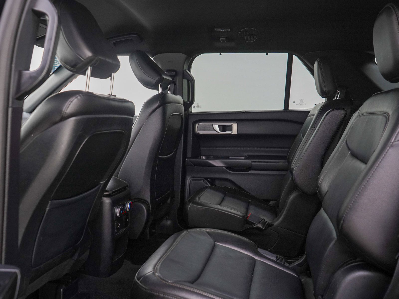 Used 2020 Ford Explorer Limited AWD/4WD image 22