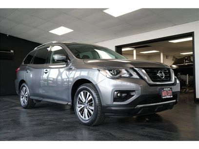 Used 2020 Nissan Pathfinder SL