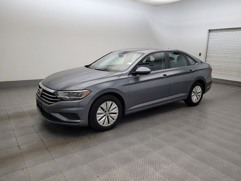 Used 2020 Volkswagen Jetta S w/ Driver Assistance Package FWD image 2