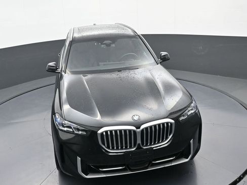 Used 2024 BMW X5 xDrive40i w/ Premium Package image 31