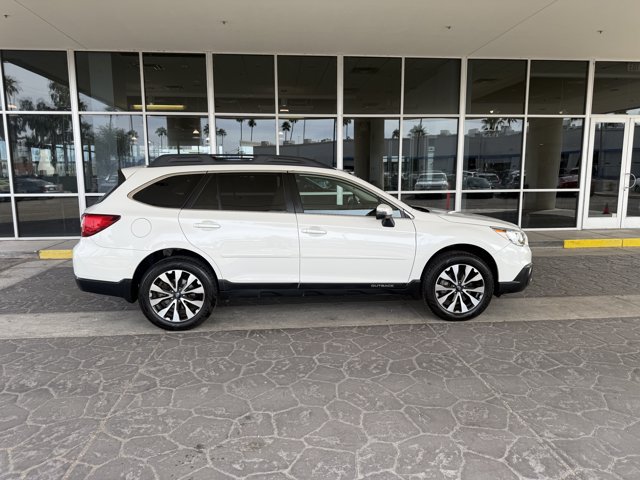 Used 2017 Subaru Outback 2.5i Limited AWD/4WD image 4