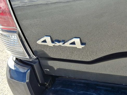 Certified 2023 Toyota Tacoma SR5 image 33