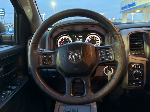 Used 2017 RAM 1500 Express w/ Express Value Package image 18