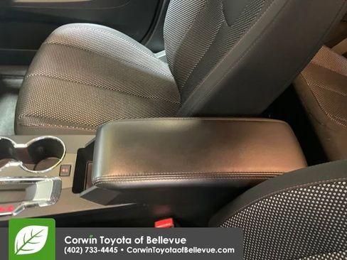 Used 2017 GMC Terrain SLE image 26