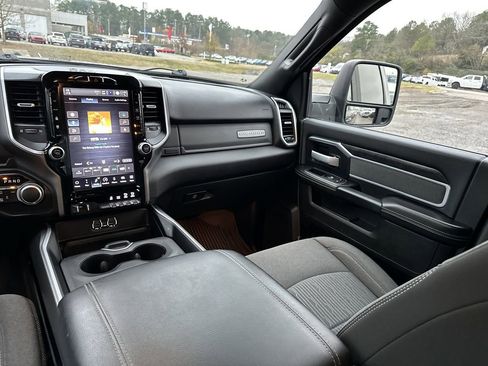 Used 2023 RAM 2500 Big Horn w/ Level B Equipment Group image 14