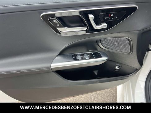 New 2026 Mercedes-Benz C 300 4MATIC Sedan image 14