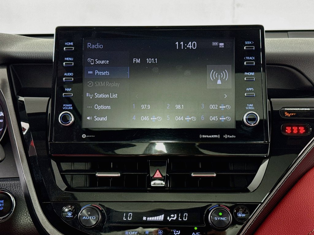 Used 2021 Toyota Camry XSE FWD image 14