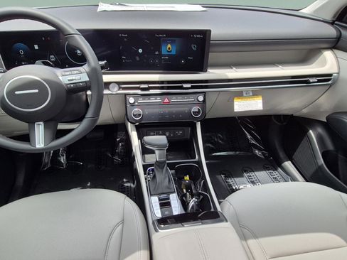 New 2026 Hyundai Tucson SEL FWD image 13