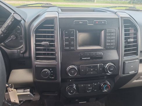 Used 2017 Ford F150 XLT AWD/4WD image 15