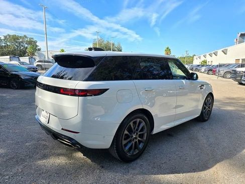 Used 2024 Land Rover Range Rover Sport Dynamic SE AWD/4WD image 6
