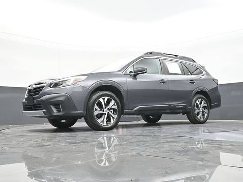 Used 2022 Subaru Outback Limited AWD/4WD image 57