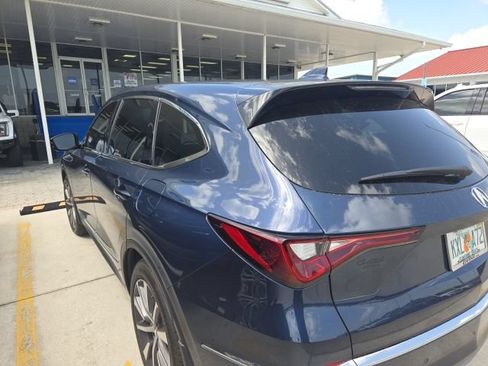 Used 2025 Acura MDX SH-AWD w/ Technology Package image 10