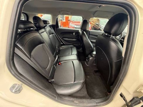 Used 2017 MINI Cooper Clubman ALL4 AWD/4WD image 18