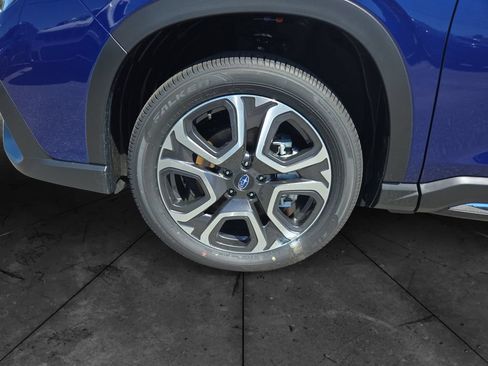 New 2026 Subaru Ascent Limited AWD/4WD image 14