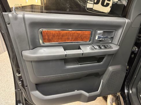 Used 2011 RAM 3500 Laramie AWD/4WD image 18