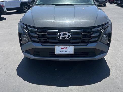 Used 2025 Hyundai Tucson SEL AWD/4WD image 4