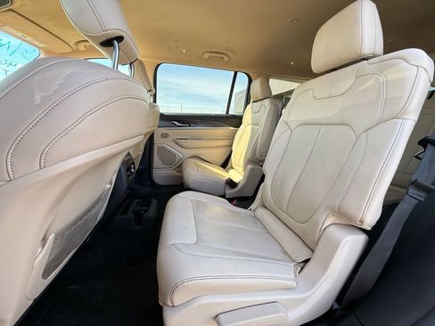 Used 2021 Jeep Grand Cherokee L Limited RWD image 23