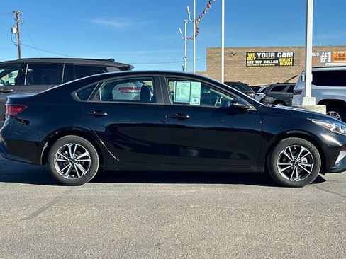 Used 2024 Kia Forte LXS w/ LXS Technology Package image 6