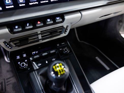 Used 2022 Porsche 911 GT3 image 47