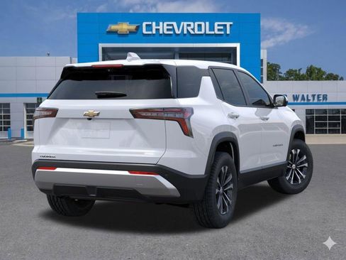 New 2026 Chevrolet Equinox LT FWD image 5