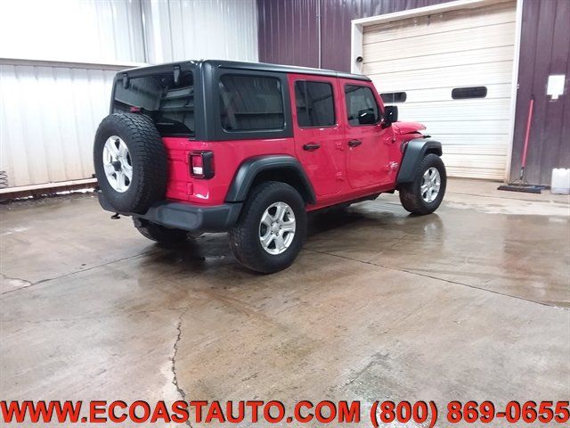 Used 2019 Jeep Wrangler Unlimited Sport S AWD/4WD image 2