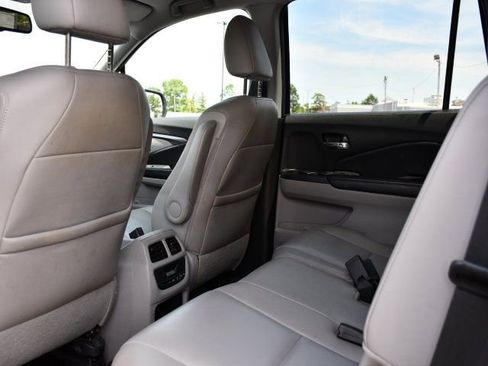 Used 2016 Honda Pilot EX-L image 22