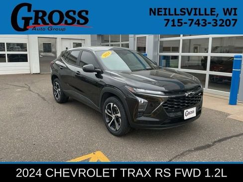 Used 2024 Chevrolet Trax RS w/ Driver Confidence Package FWD image 1