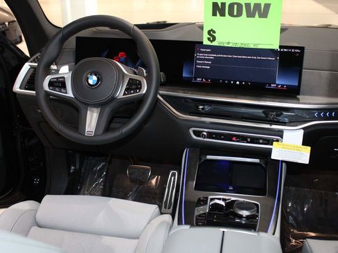 Used 2026 BMW X5 xDrive40i image 18