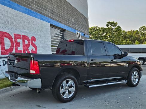 Used 2017 RAM 1500 Big Horn RWD image 7