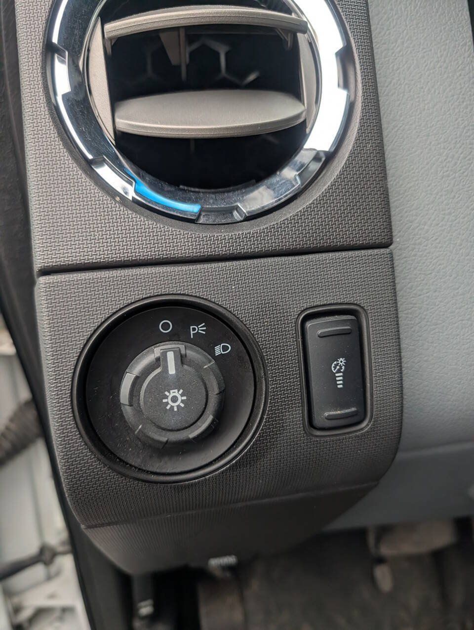 Used 2014 Ford F250 XLT AWD/4WD image 17