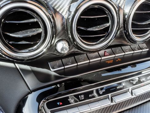 Used 2018 Mercedes-Benz AMG GT Roadster w/ Lane Tracking Package image 23