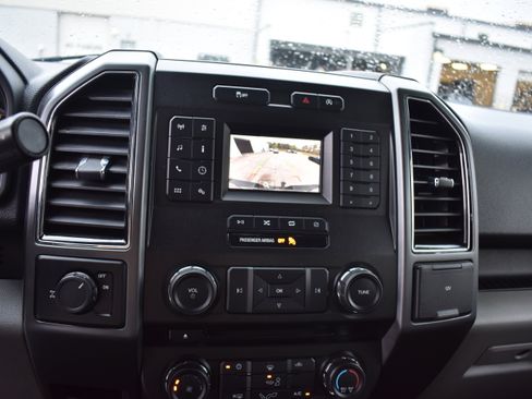 Used 2018 Ford F150 XLT w/ Equipment Group 301A Mid image 18