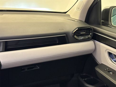 Used 2023 Honda Pilot Elite image 19