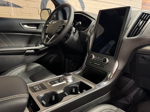 Used 2021 Ford Edge ST w/ Equipment Group 401A AWD/4WD image 41