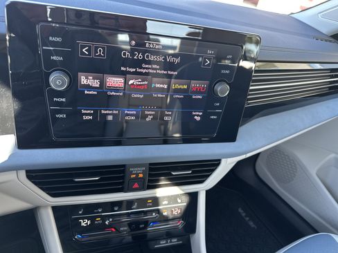 Used 2026 Volkswagen Jetta SE image 18