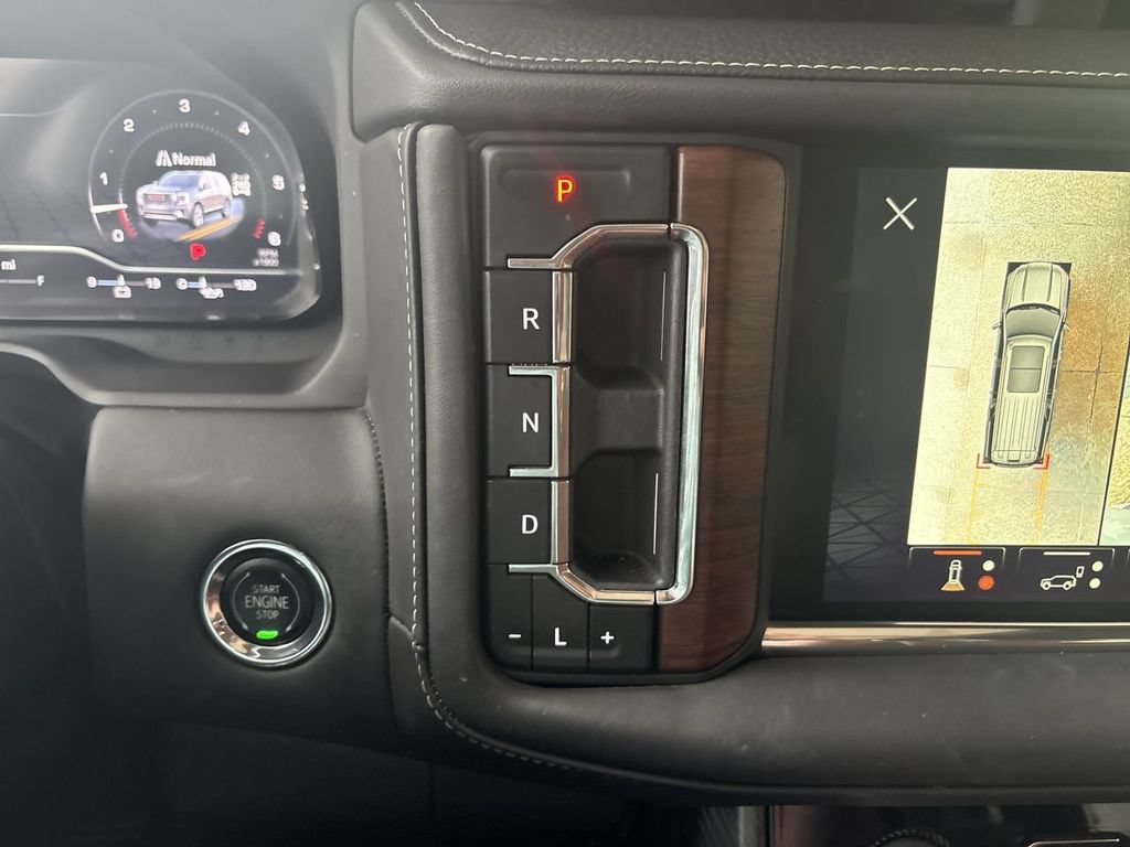 Certified 2023 GMC Yukon XL Denali Ultimate AWD/4WD image 16